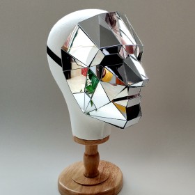 Man performance Mirror hat miror mask and mirror hood